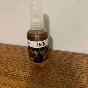 R+Co Two way mirror smoothing oil